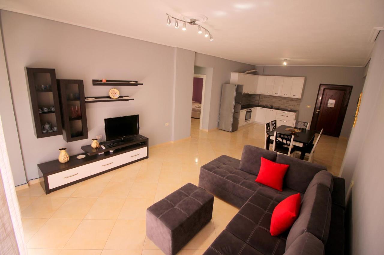 SarandëMece Apt.公寓 外观 照片